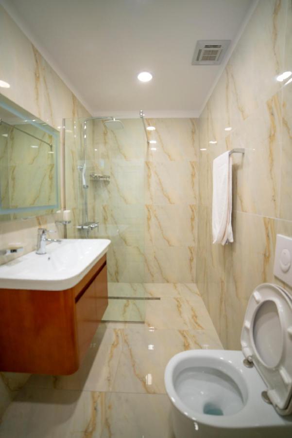 Nbt Hotel Reps Kukes Zewnętrze zdjęcie
